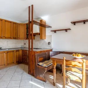 Casa vacanze Enza's Petite Maison